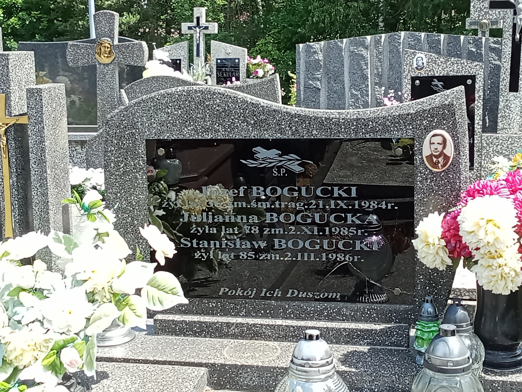 Stanisław Bogucki Mrozy - Grobonet - Wyszukiwarka osób pochowanych