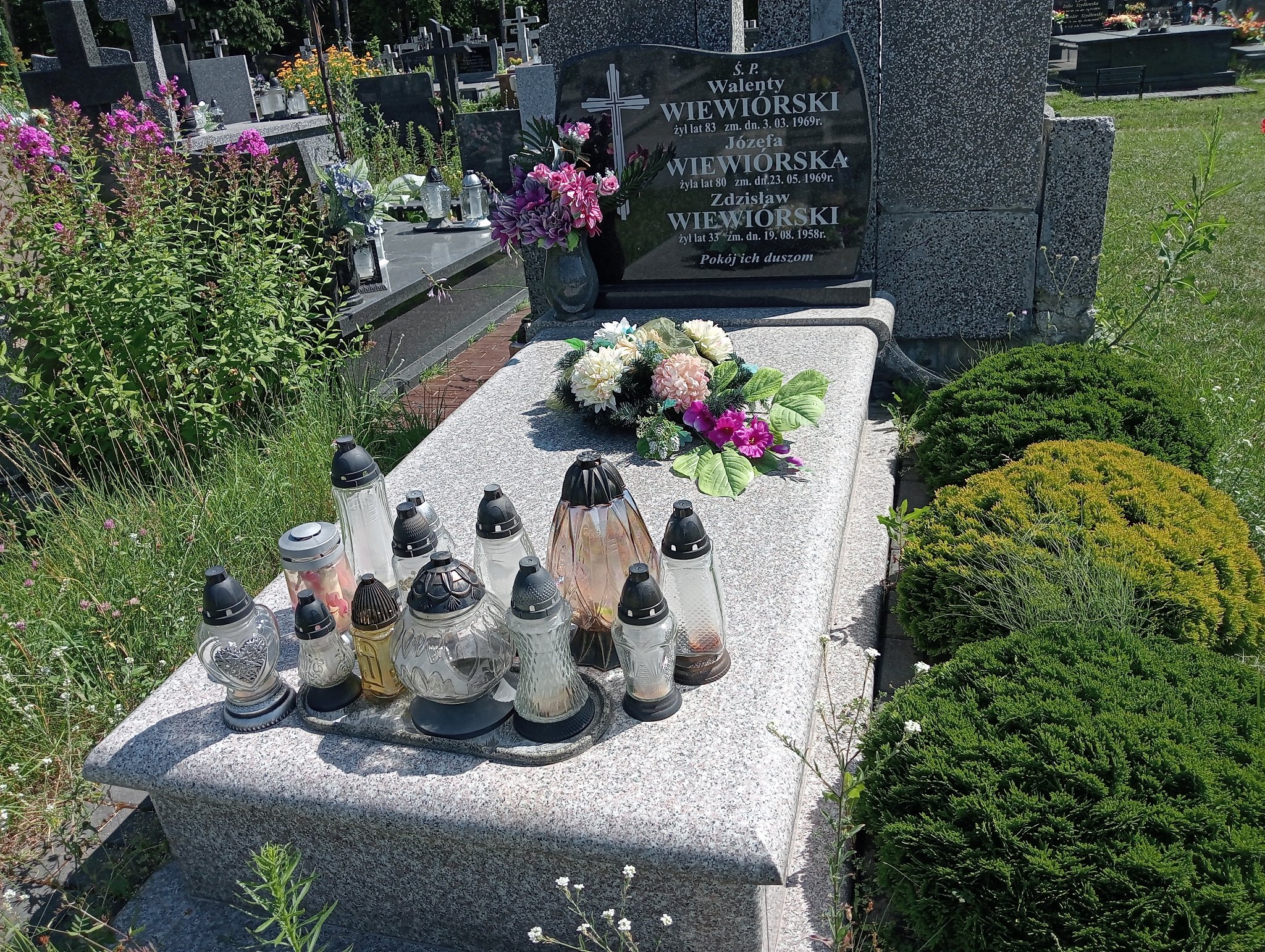 Grób Józefa Wiewiórska