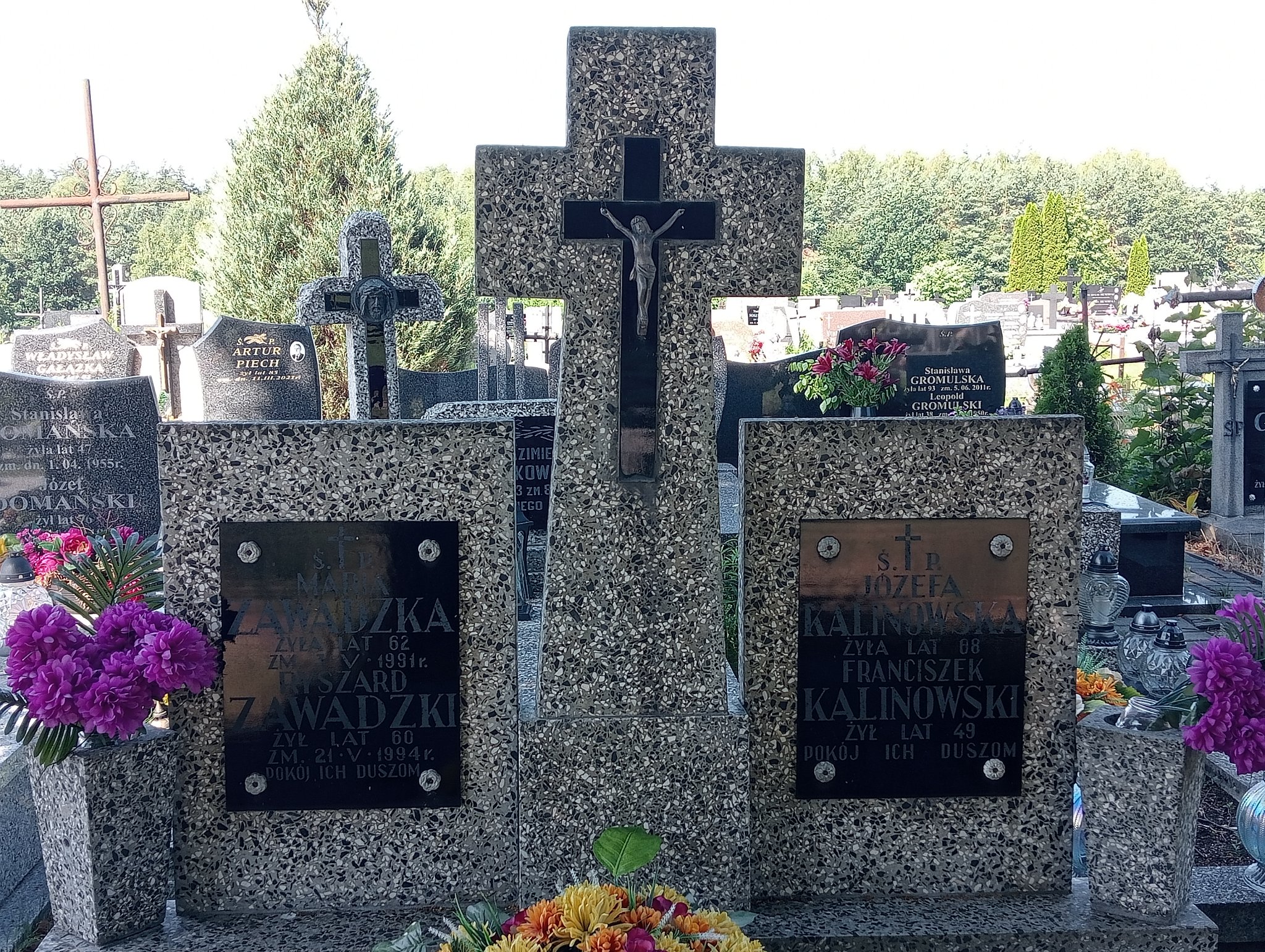 Ryszard Zawadzki Mrozy - Grobonet - Wyszukiwarka osób pochowanych