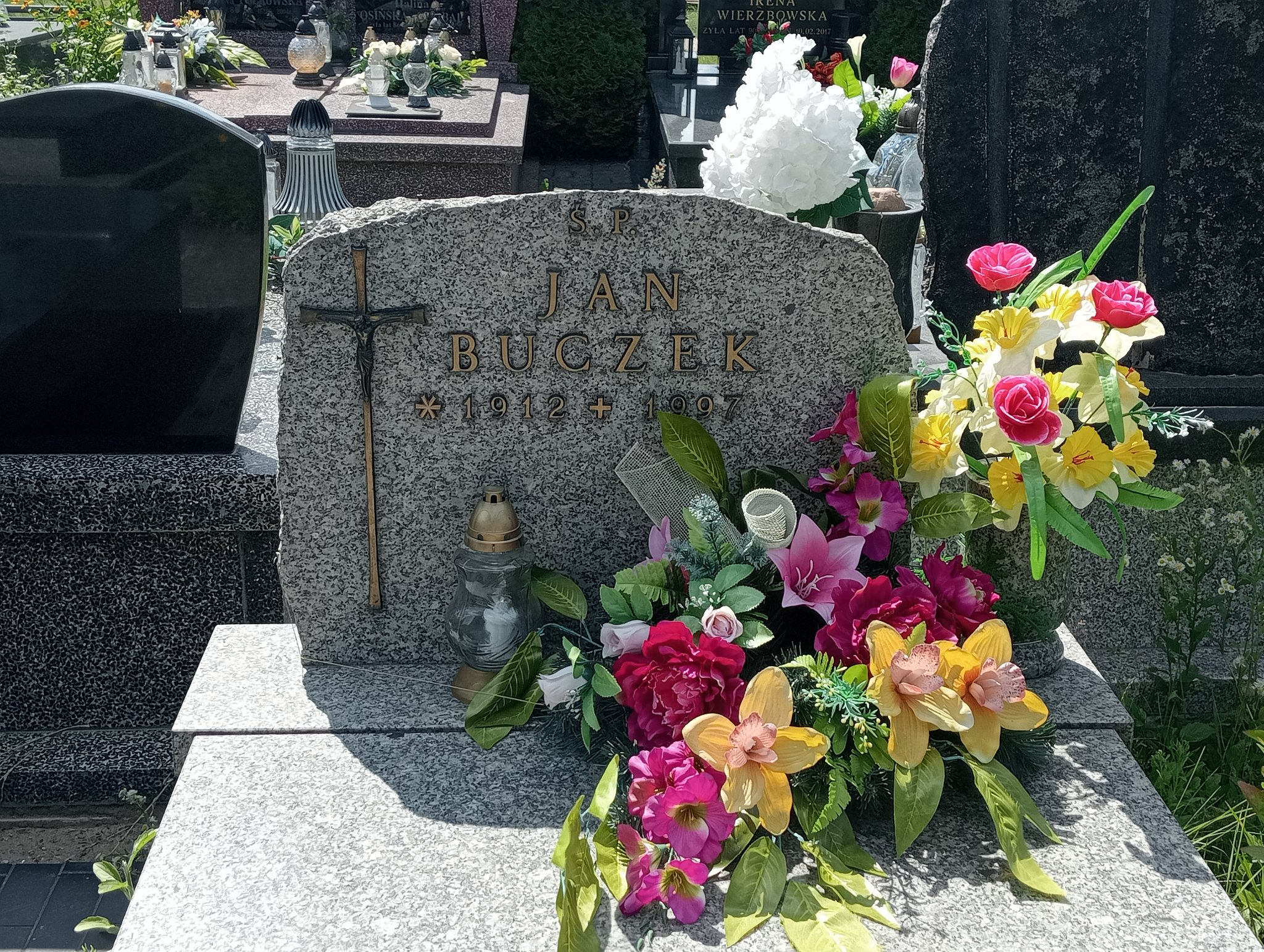 Jan Buczek 1911 Mrozy - Grobonet - Wyszukiwarka osób pochowanych