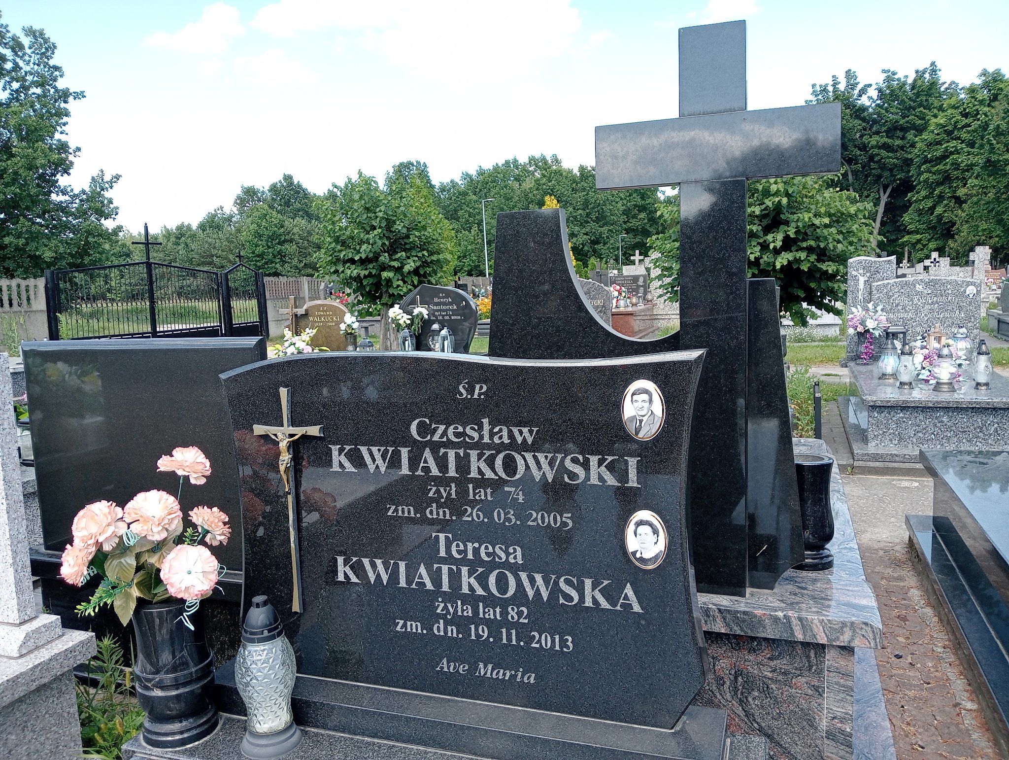 Teresa Kwiatkowska Mrozy - Grobonet - Wyszukiwarka osób pochowanych